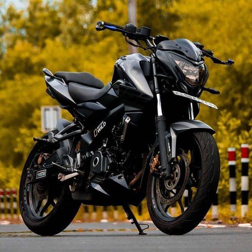 Bajaj Pulsar NS 200